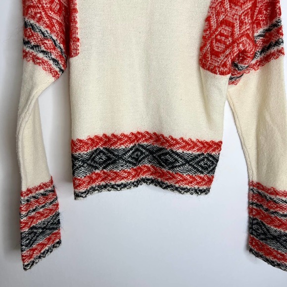 Anna Sui James Coviello Foranna White with Red and Black Details Sweater - Picture 4 of 12